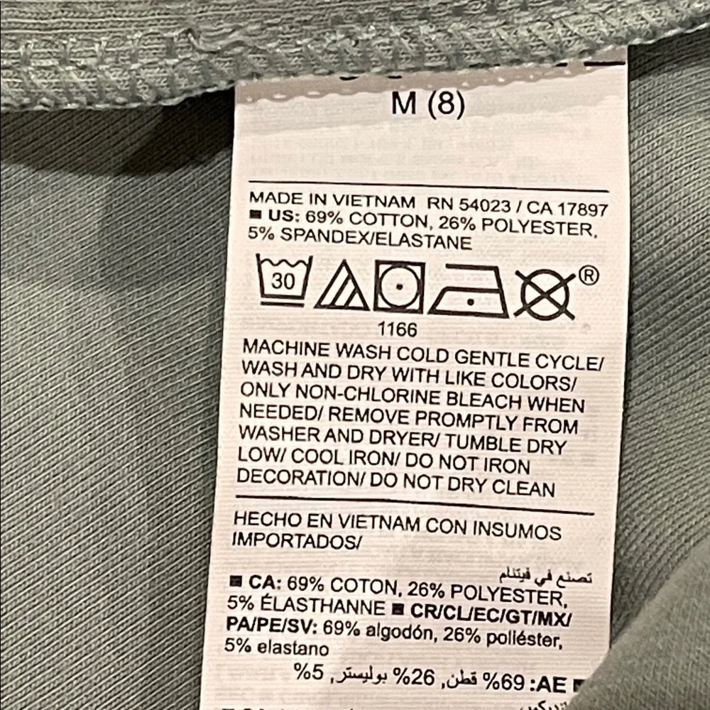 Old Navy Active Kids Boys  Sage Green Joggers Size M